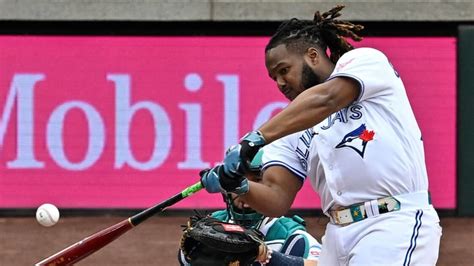 Toronto’s Vladimir Guerrero and Tampa Bay’s Randy Arozarena face off for Home Run Derby title